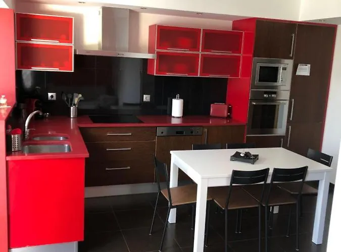 Apartman Jusqu'a 6 Personnes Sur La Presqu'ile De Surf Portugal *