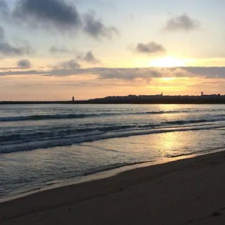 Jusqu'a 6 Personnes Sur La Presqu'ile De Surf Portugal Peniche