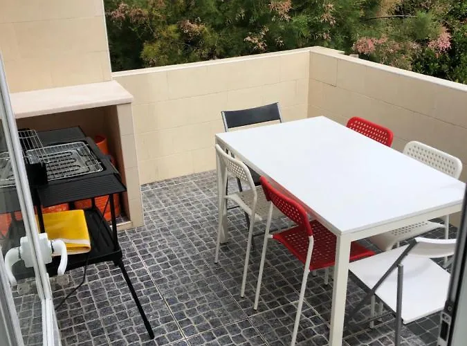 Jusqu'a 6 Personnes Sur La Presqu'ile De Surf Portugal * Peniche